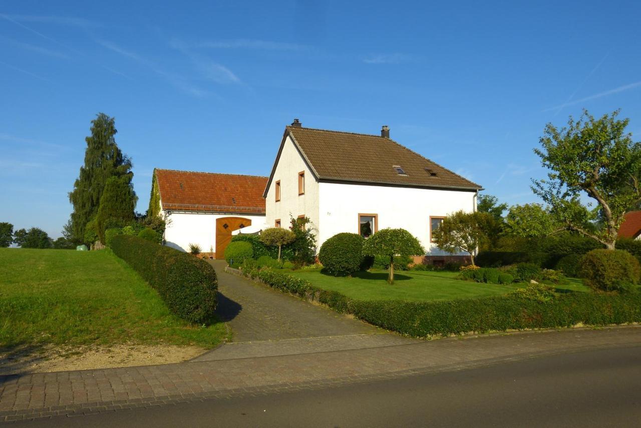 Ferienwohnung Eifelgold Esch Esch  外观 照片
